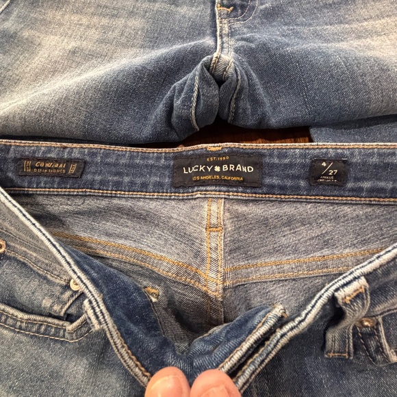 Two pair of Lucky Brand sweet straight jeans both  4/27 (ankle) - Picture 5 of 12